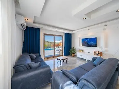Hotel Villamsonnefes *