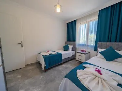 Villamsonnefes Hotel *